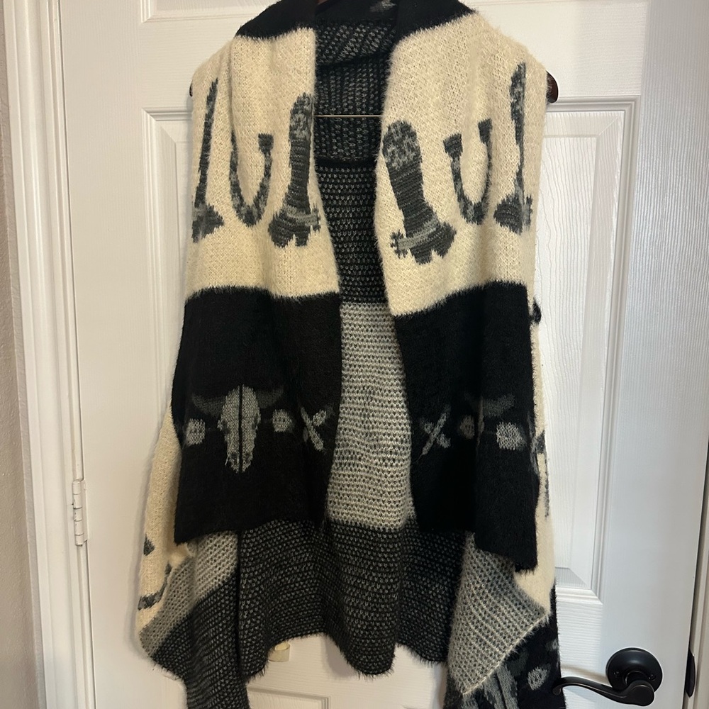 Western  Black and Cream Women's long sweater vest
